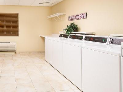 Candlewood Kenosha By Ihg 2*
