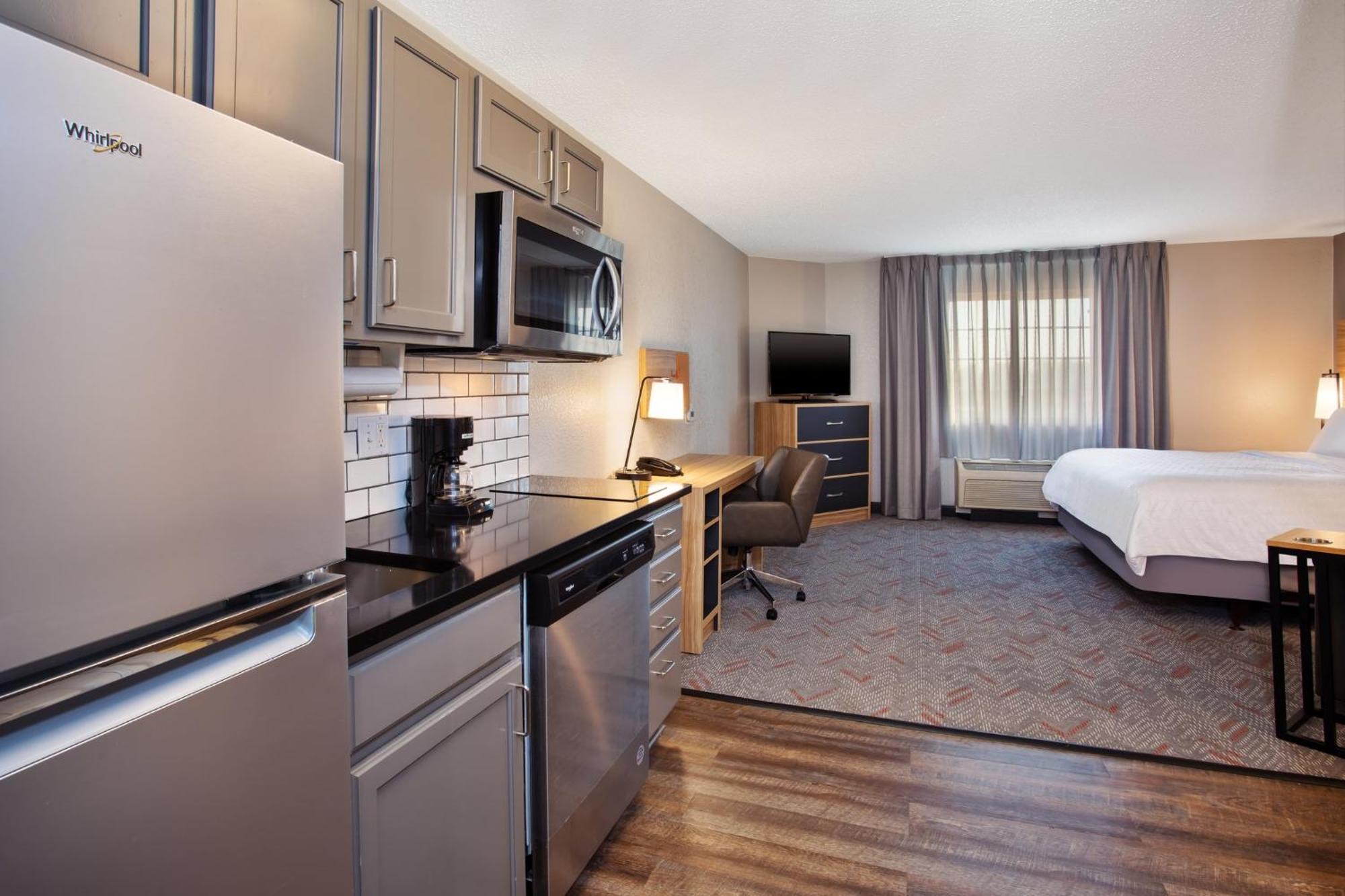Hotel Candlewood Kenosha By Ihg