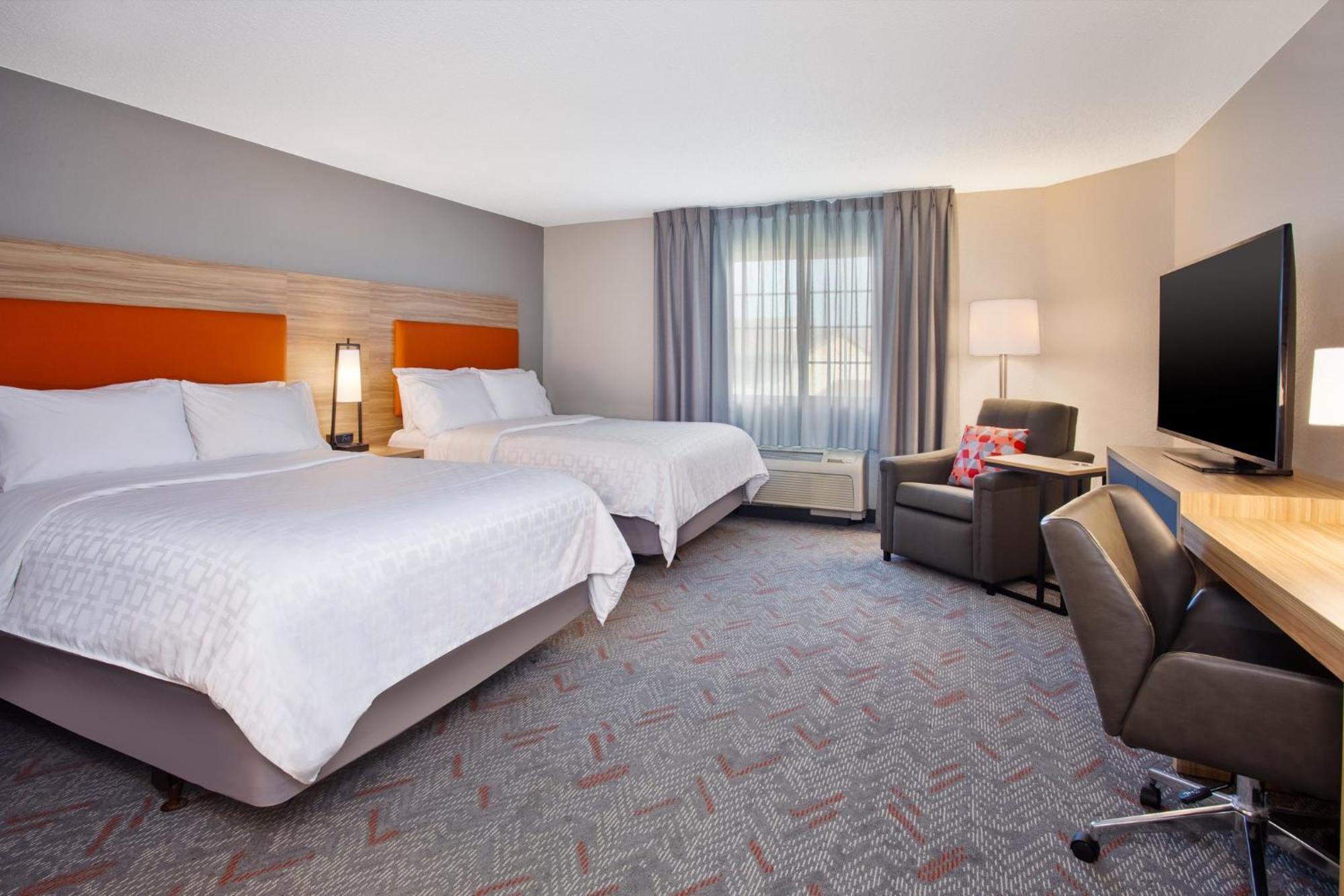 Candlewood Kenosha By Ihg Hotel Pleasant Prairie