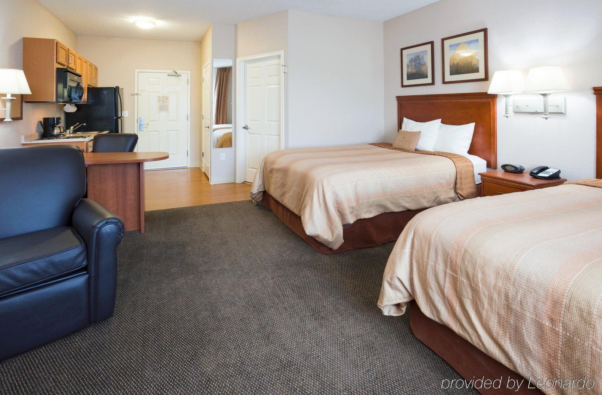 Candlewood Kenosha By Ihg Hotel
