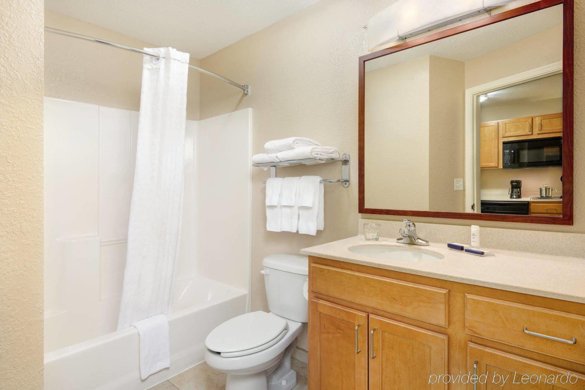 Candlewood Kenosha By Ihg 2* Pleasant Prairie