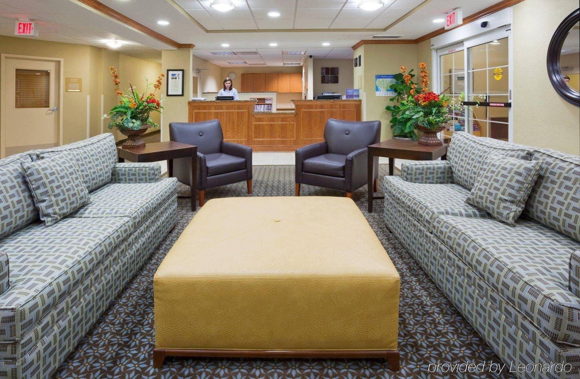 Candlewood Kenosha By Ihg 2*
